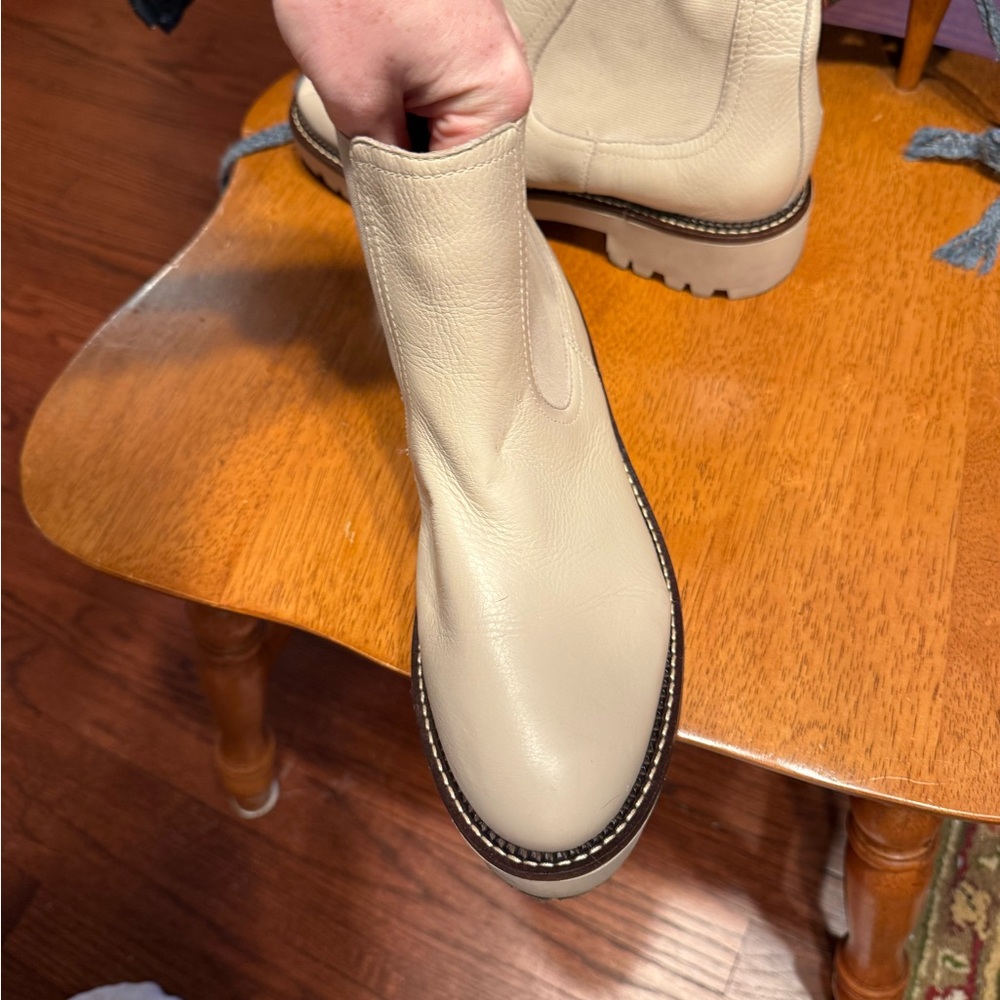 Caslon Waterproof Women's Cream Ankle Boots - Picture 3 of 7